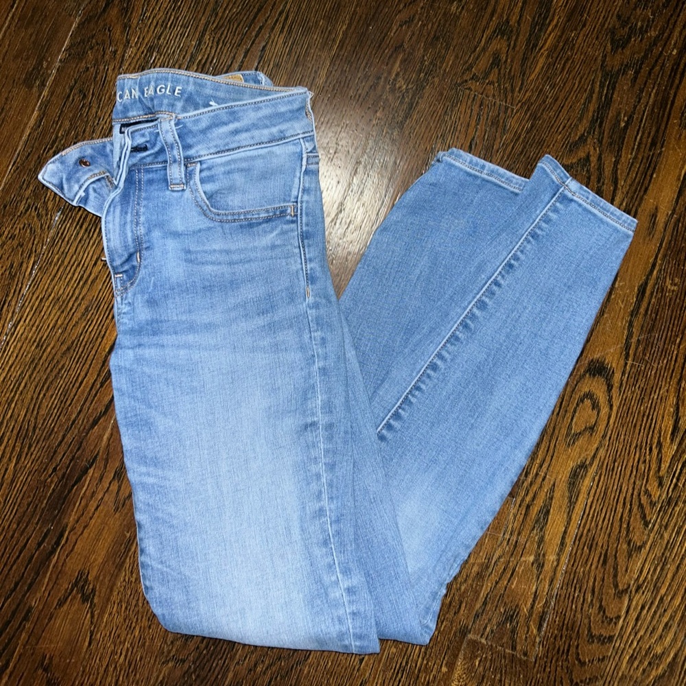 American Eagle Next Level Stretch Skinny Jeans, size 2 regular